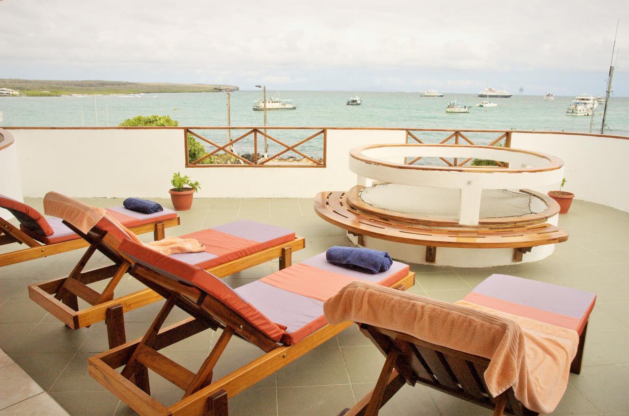 Grand Hotel Lobo De Mar Puerto Ayora  Buitenkant foto