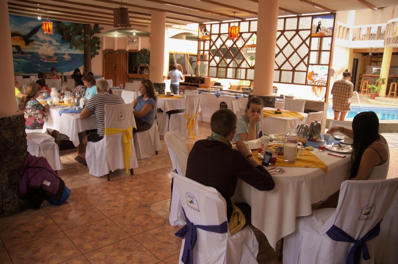 Grand Hotel Lobo De Mar Puerto Ayora  Buitenkant foto