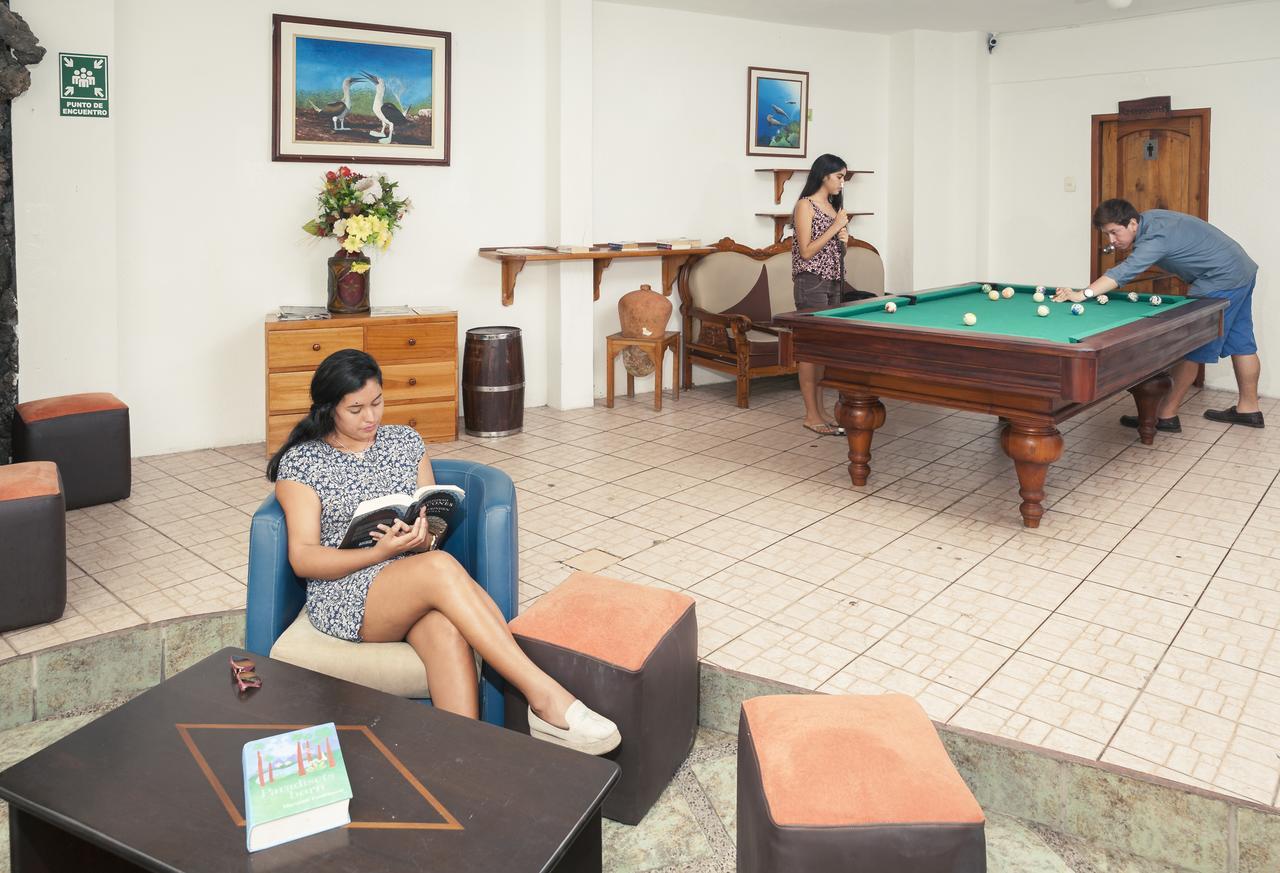 Grand Hotel Lobo De Mar Puerto Ayora  Buitenkant foto
